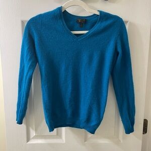 100% Cashmere Charter Club V-Neck Sweater - Vibrant Blue